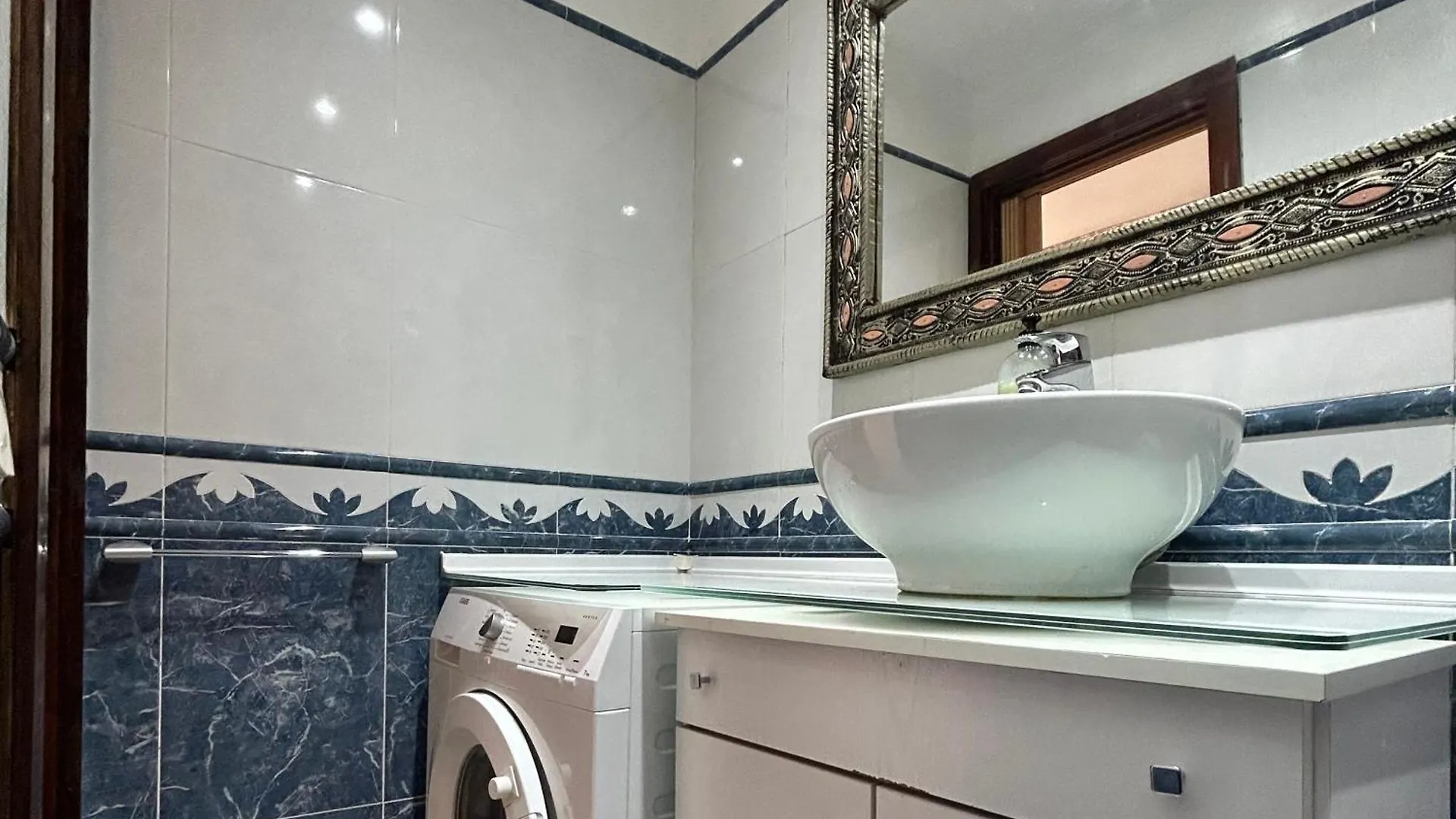 2 Bed Apt With Sea Views In Los Cristianos K206 Spain